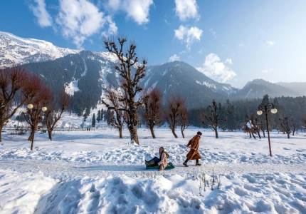 Chandigarh to Srinagar: Kashmir Delight Tour